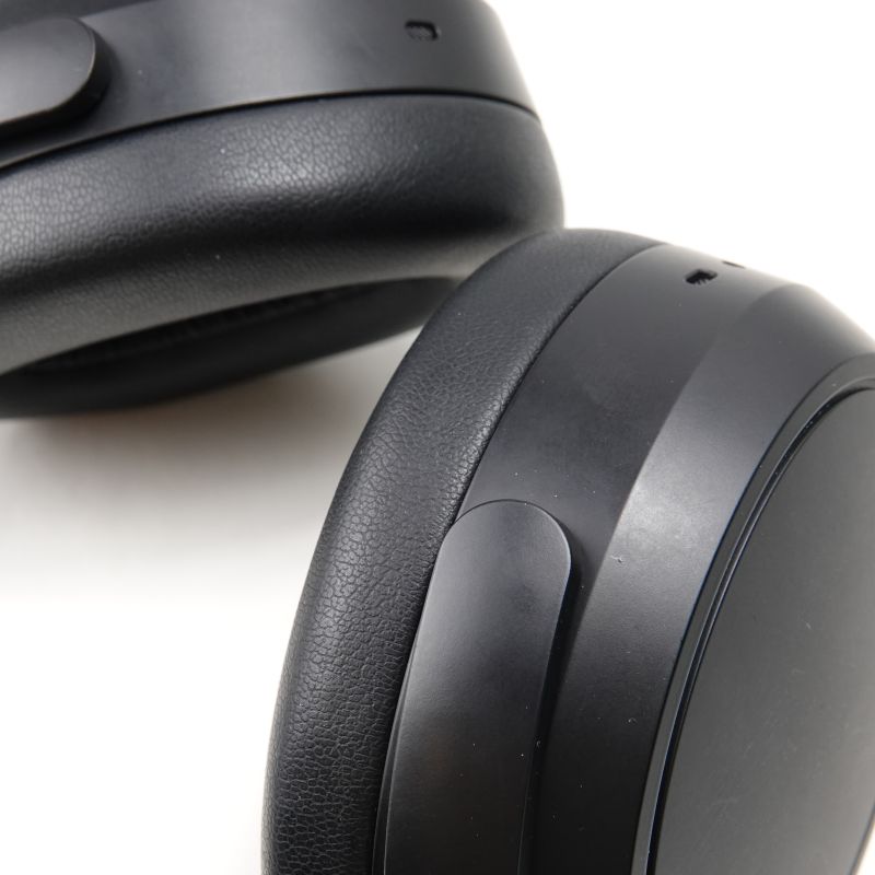 未使用　 Sennheiser MOMENTUM 4 Wireless ブラック SENNHEISER 【中古】MOMENTUM 4 Wireless ブラック 【M4AEBT BLACK