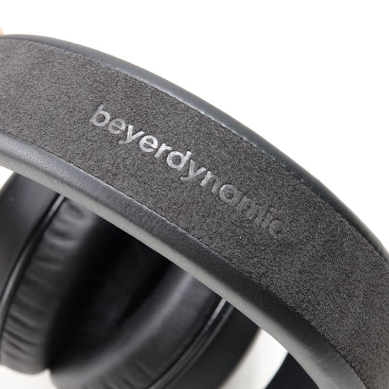 T5 (3rd generation) [717789]