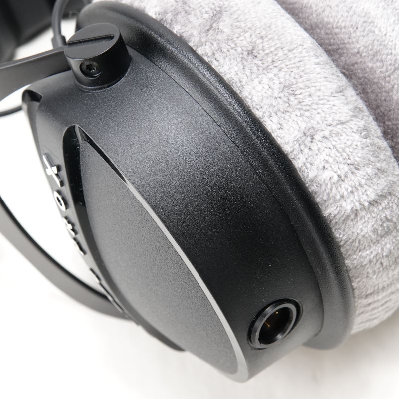 1000381 [DT 770 PRO X Limited Edition]