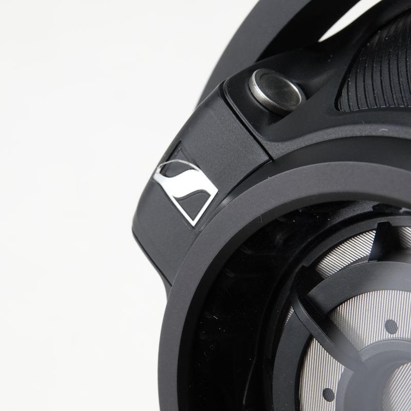 HD 820