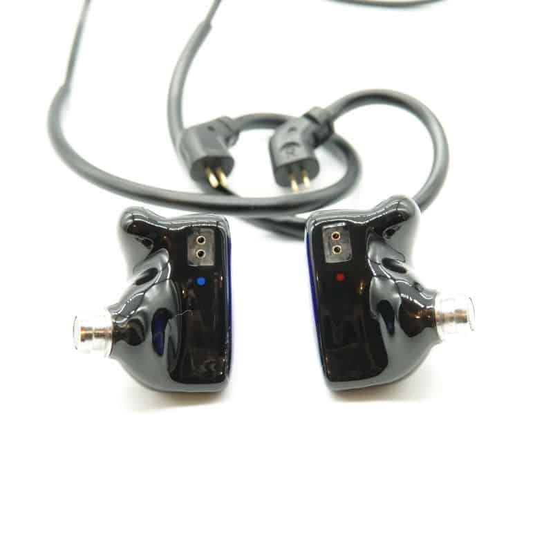 qdc SUPERIOR Azure Blue [QDC-SUPERIOR-BL] AB+ランク 中古｜フジヤ