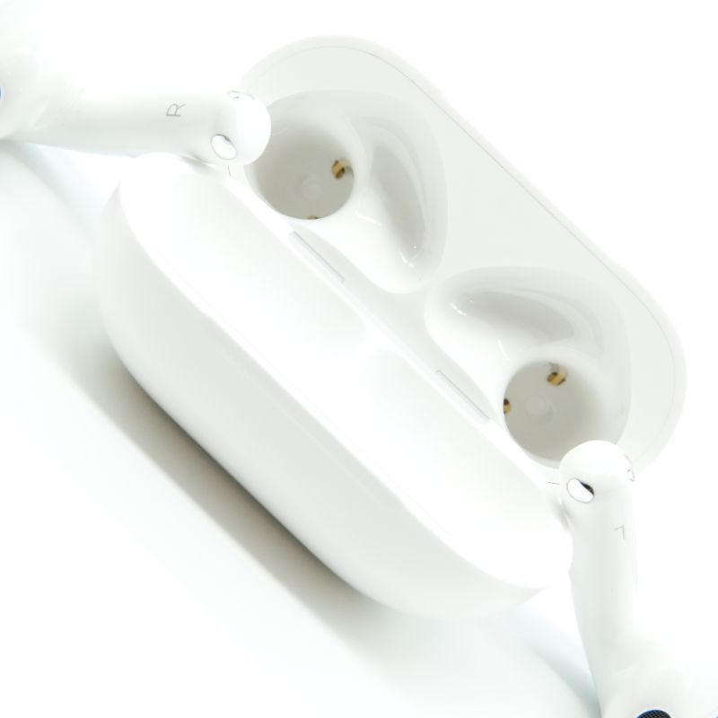 Apple AirPods 4 ANC [MXP93JA] ABランク 中古｜フジヤエービック