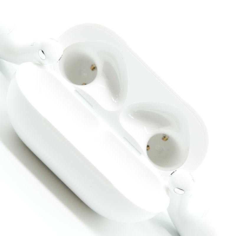 Apple AirPods 4 ANC [MXP93JA] AB+ランク 中古｜フジヤエービック