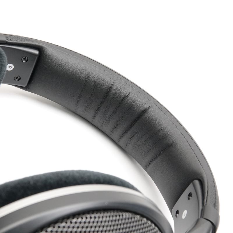 HD 550