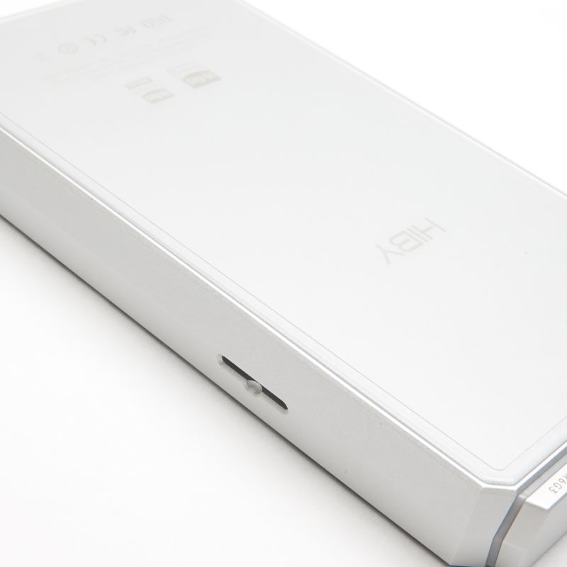 R6 III Gray