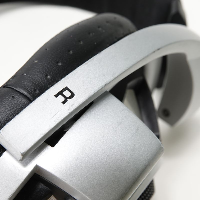 HD800