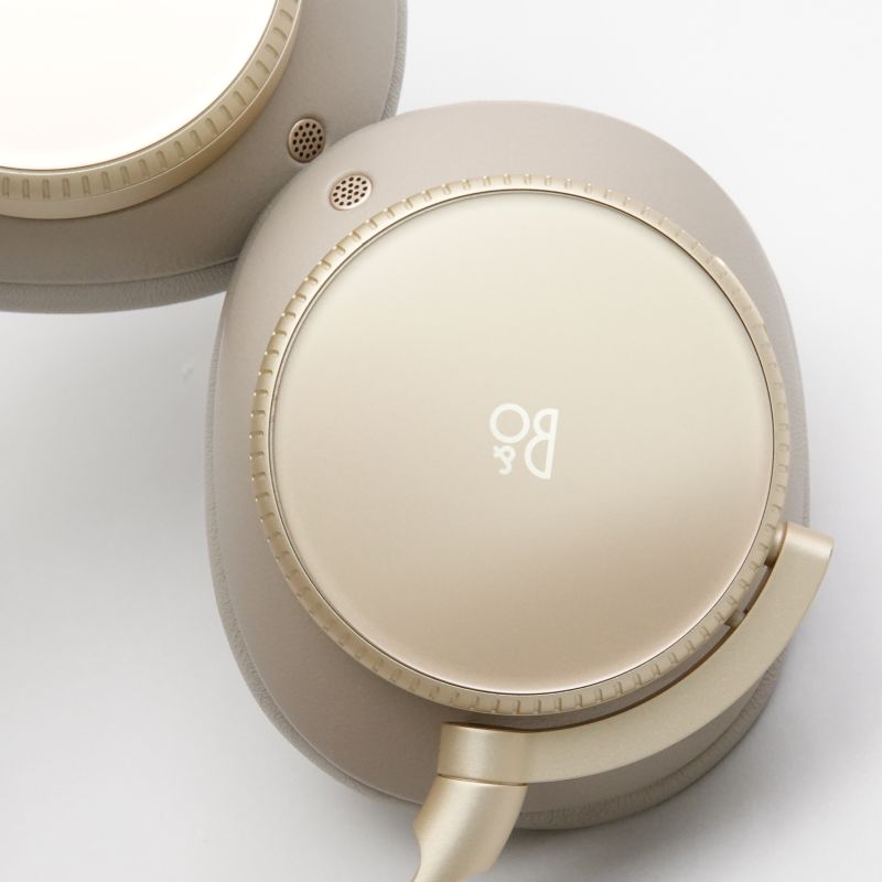Beoplay H100 Hourglass Sand