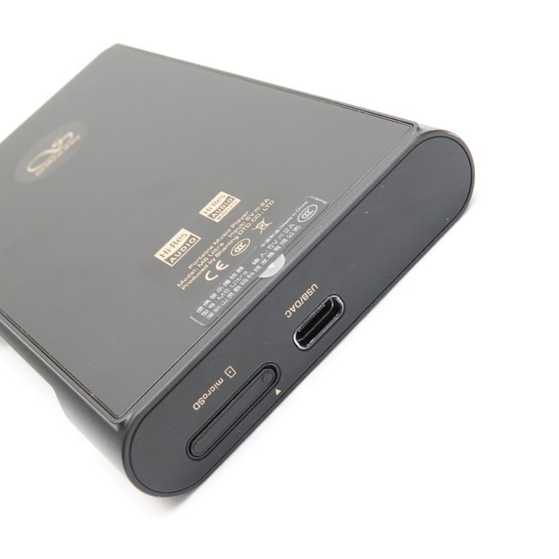 M6 Ultra (Black)