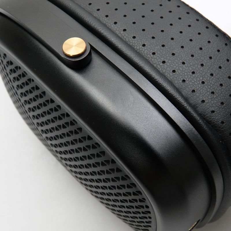 HW600
