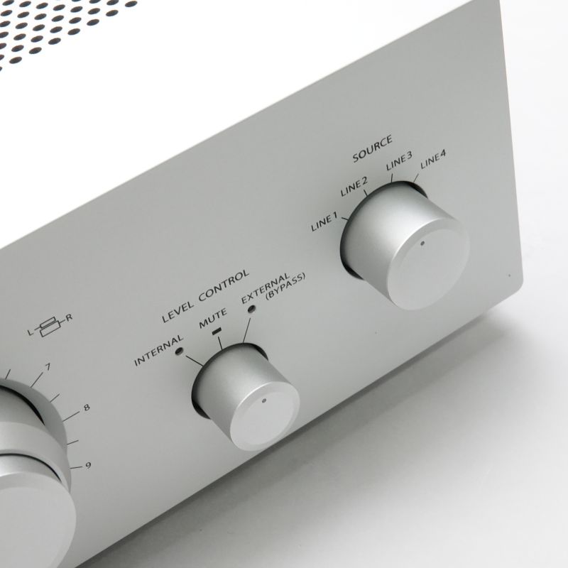 SRM-T8000