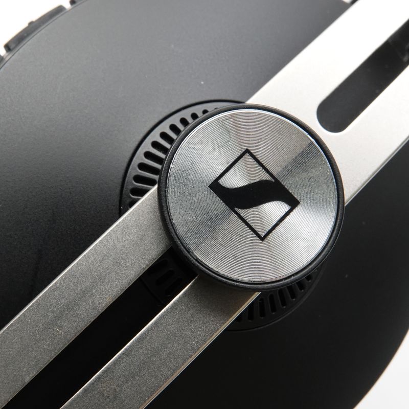 MOMENTUM Wireless Black [M3AEBTXL Black]