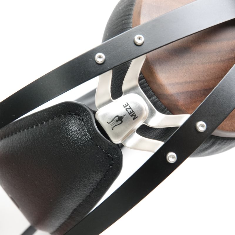 99 CLASSICS Walnut Silver [M99C-WS-J]