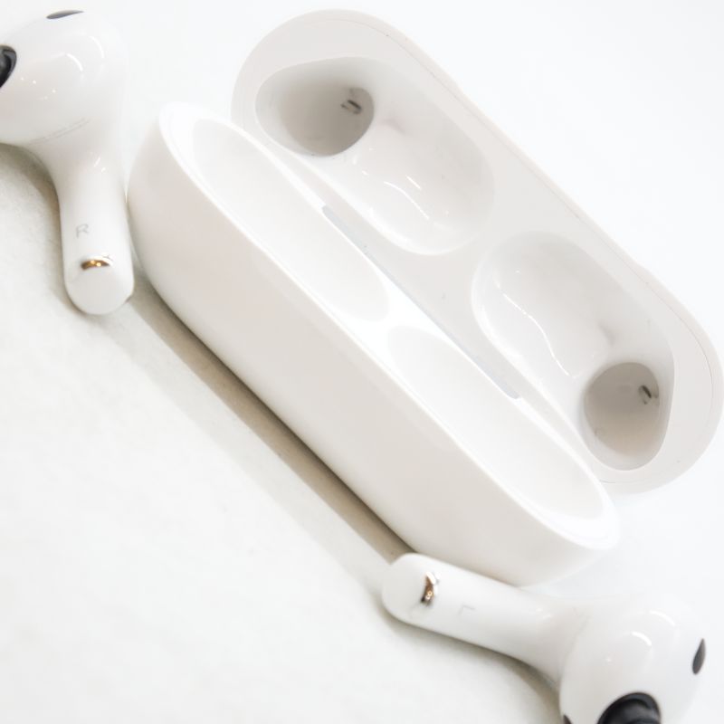 AirPods Pro 3 [MFHP4J/A]