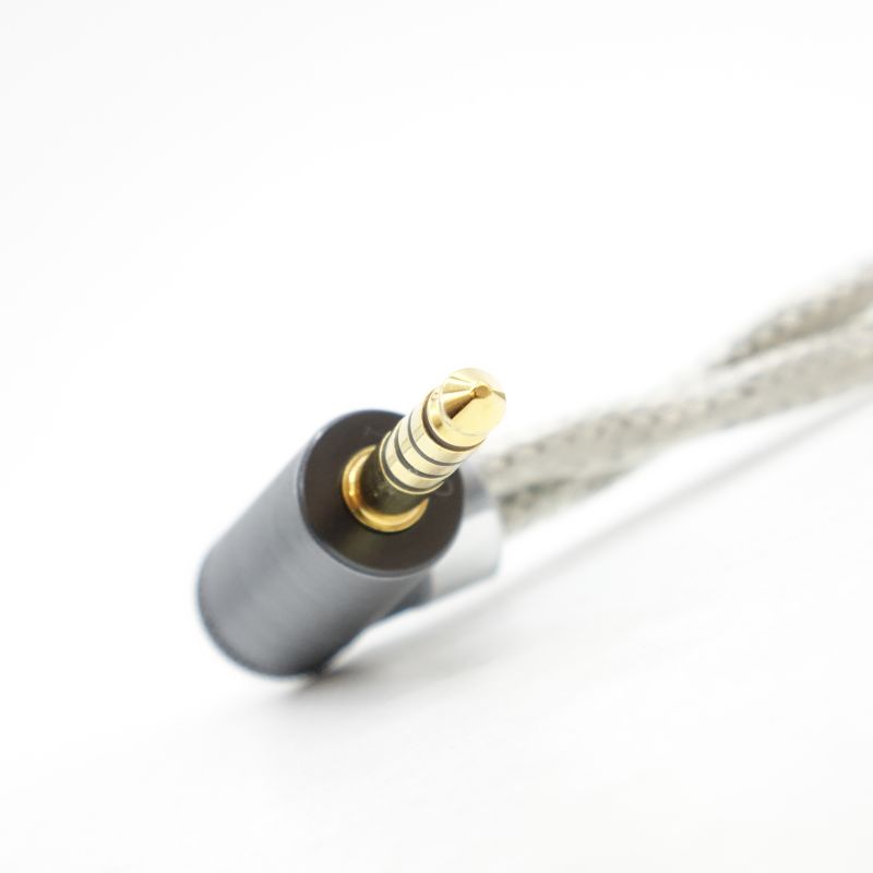 ESSENCE AUDIO EMOTION(4.4mm to 4.4mm)