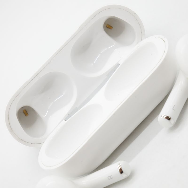 AirPods Pro(2G)(Lightningケース付) [MQD83J/A]