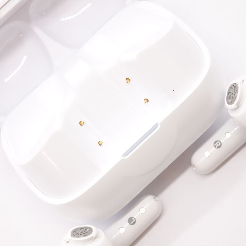 Air Pro 4+ - White