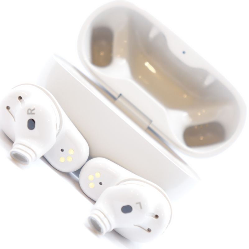 BOSE QuietComfort Ultra Earbuds（第2世 [QCULTRAEB2ndWHT] AB+ランク