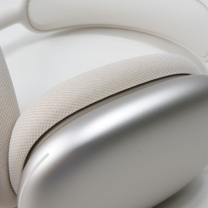 Apple AirPods Max [スターライト] [MWW53ZAA] ABランク 中古｜フジヤ