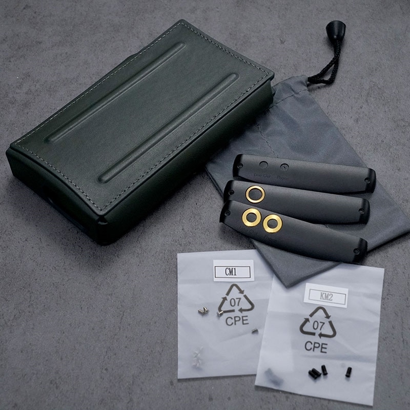 DX240 (Black)