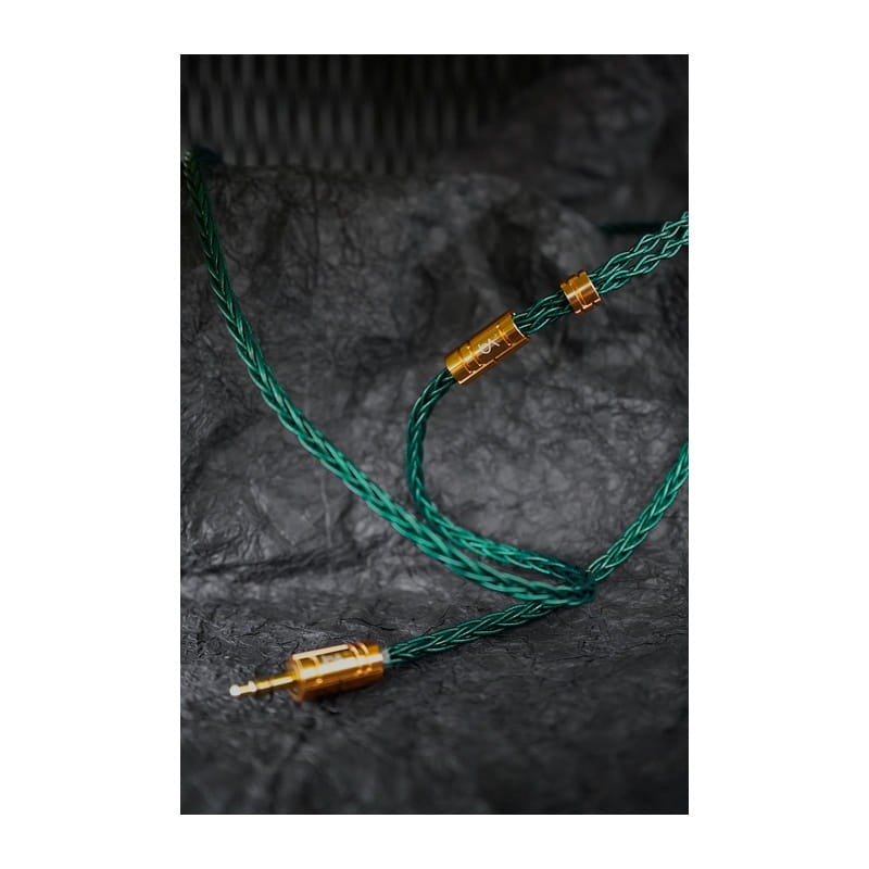 Emerald MKIII 8Wire - Custom - 3.5mm [BEA-1468]