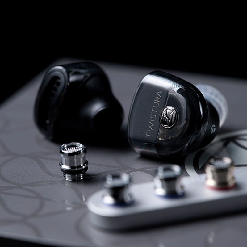D-Minor with Mic