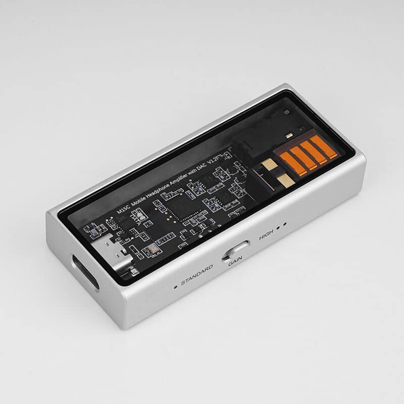 M15C（2025年6月27日発売予定）