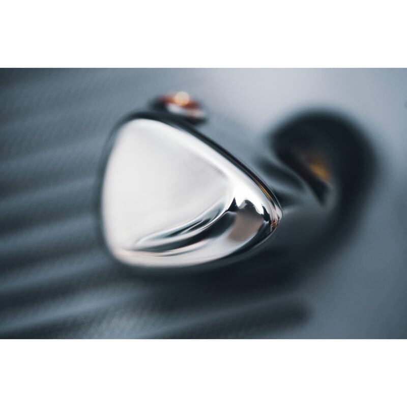 FX17 [FIO-IEM-FX17-S]（2025年7月18日発売予定）