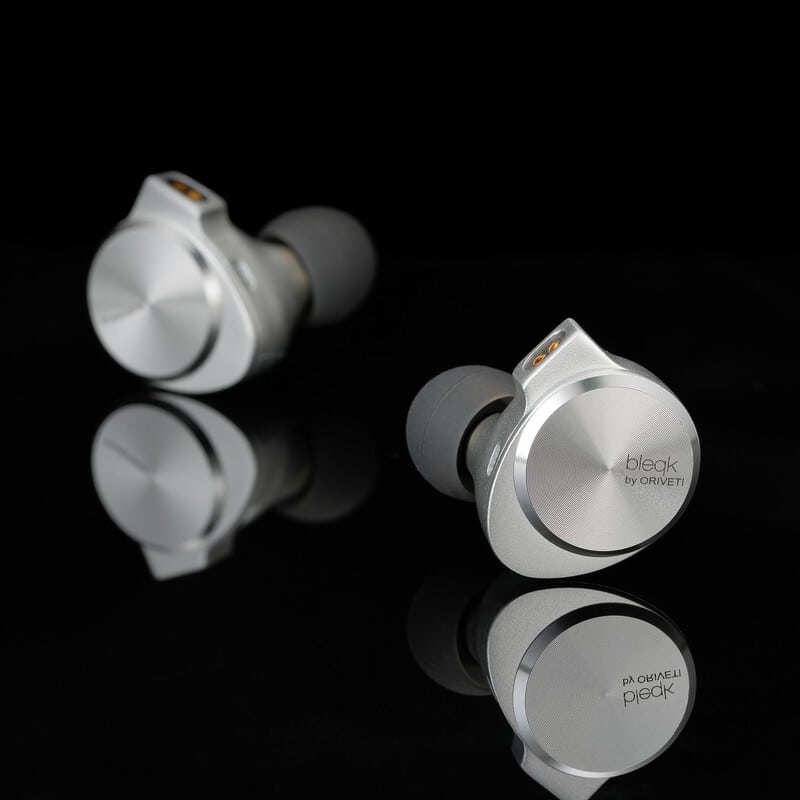 bleqk Purecaster(2025年11月14日発売予定)