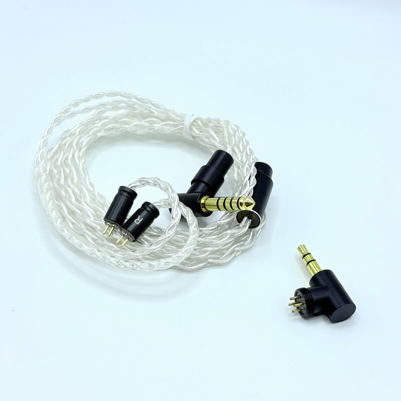 Azure（2025年12月12日発売予定）