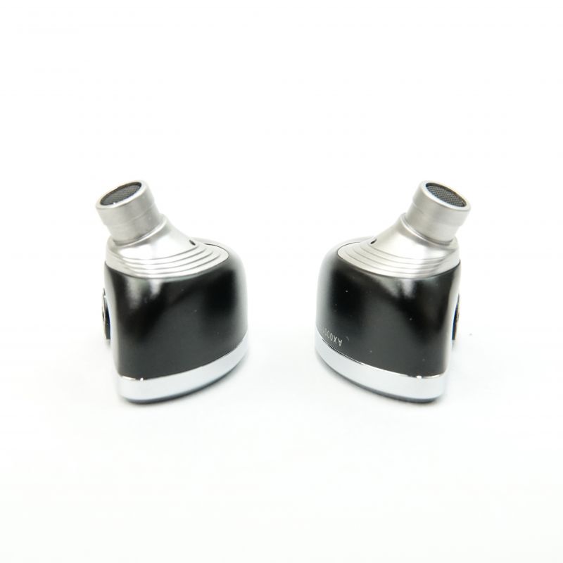 AXIOM(Universal Fit)