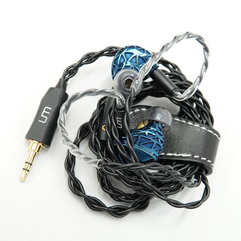 Maven Pro [UNM-0386]