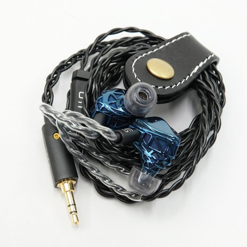 Maven Pro [UNM-0386]