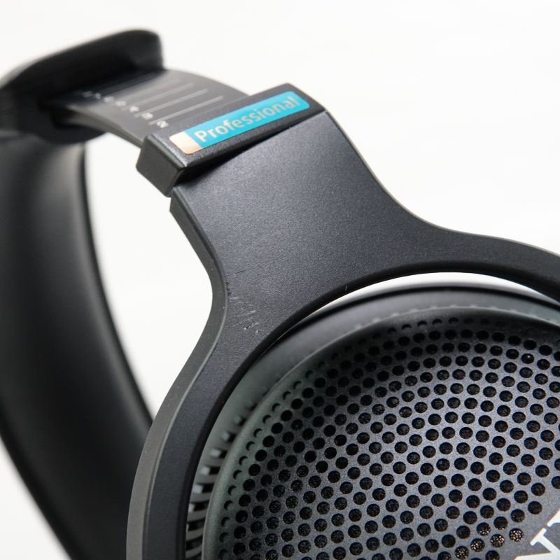 MDR-MV1