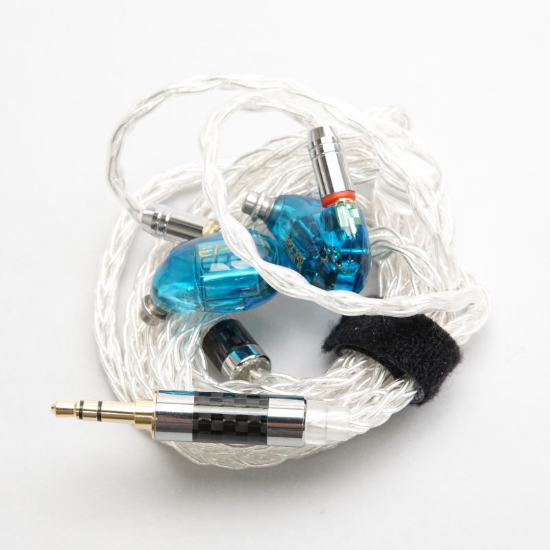 320 TOPAZ BLUE