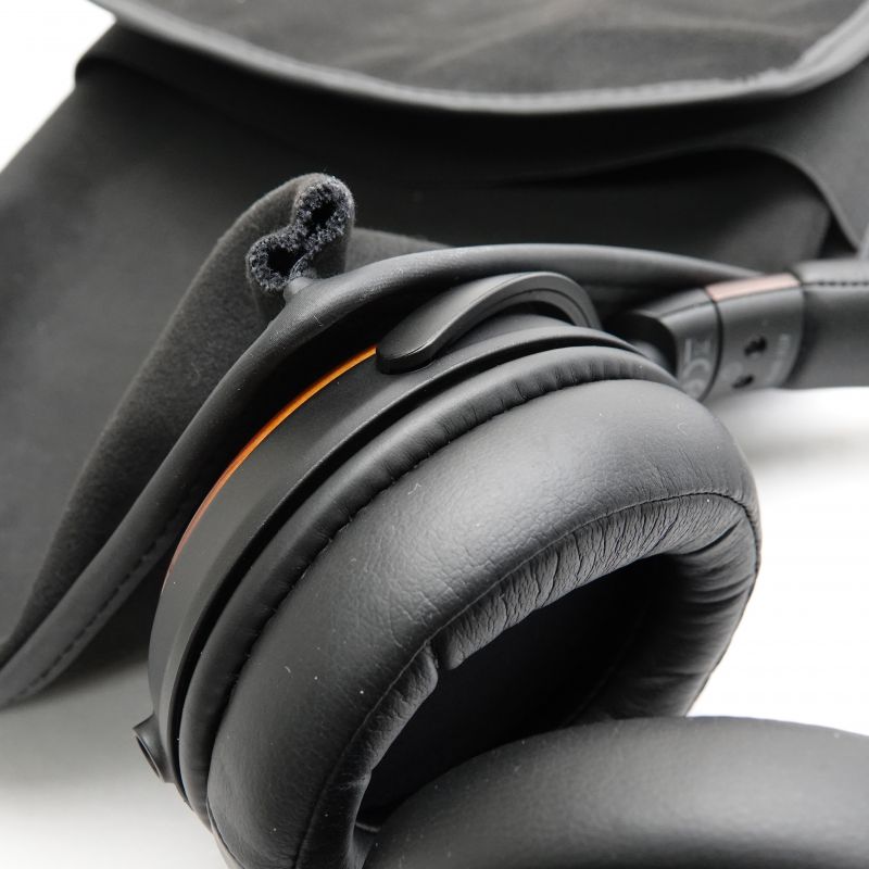 ATH-WP900