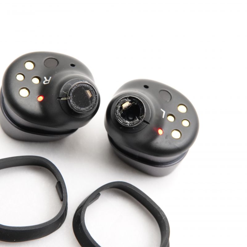 MOMENTUM True Wireless 4 [MTW4 Black Graphite]