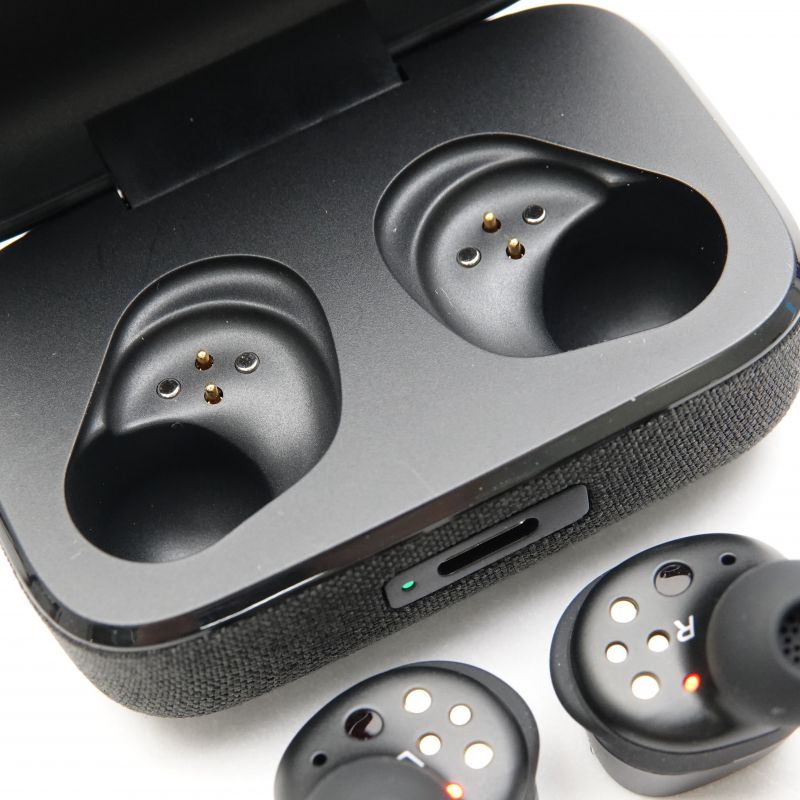 MOMENTUM True Wireless 4 [MTW4 Black Graphite]