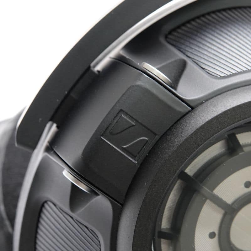 HD820