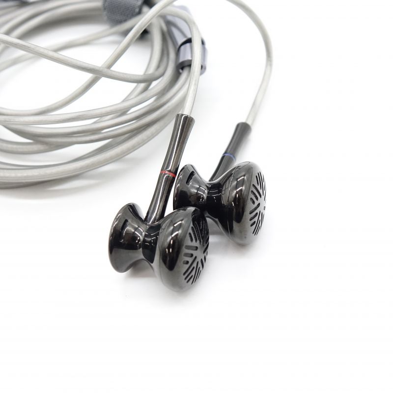 FF3 Black [FIO-IEM-FF3-B]