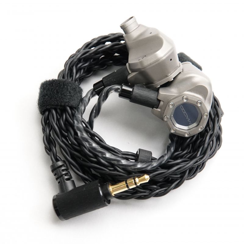 Typ821 [MDO-T821-TI]