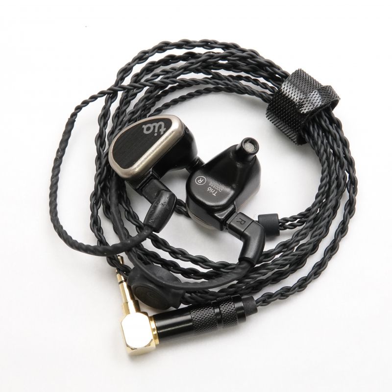 tia Trio [64A-0397]