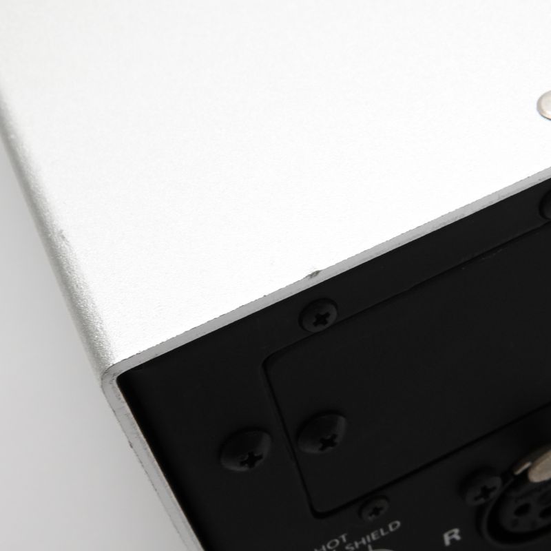SRM-T8000