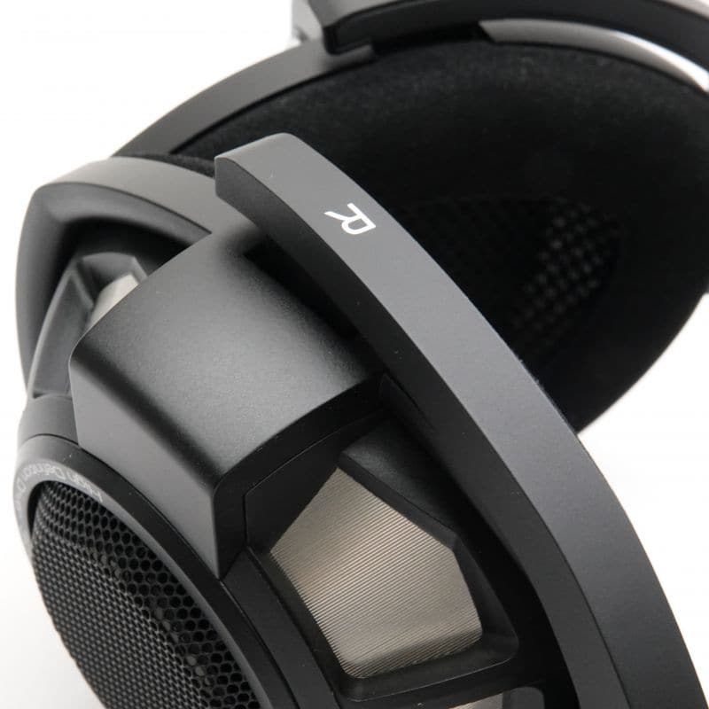 HD800S