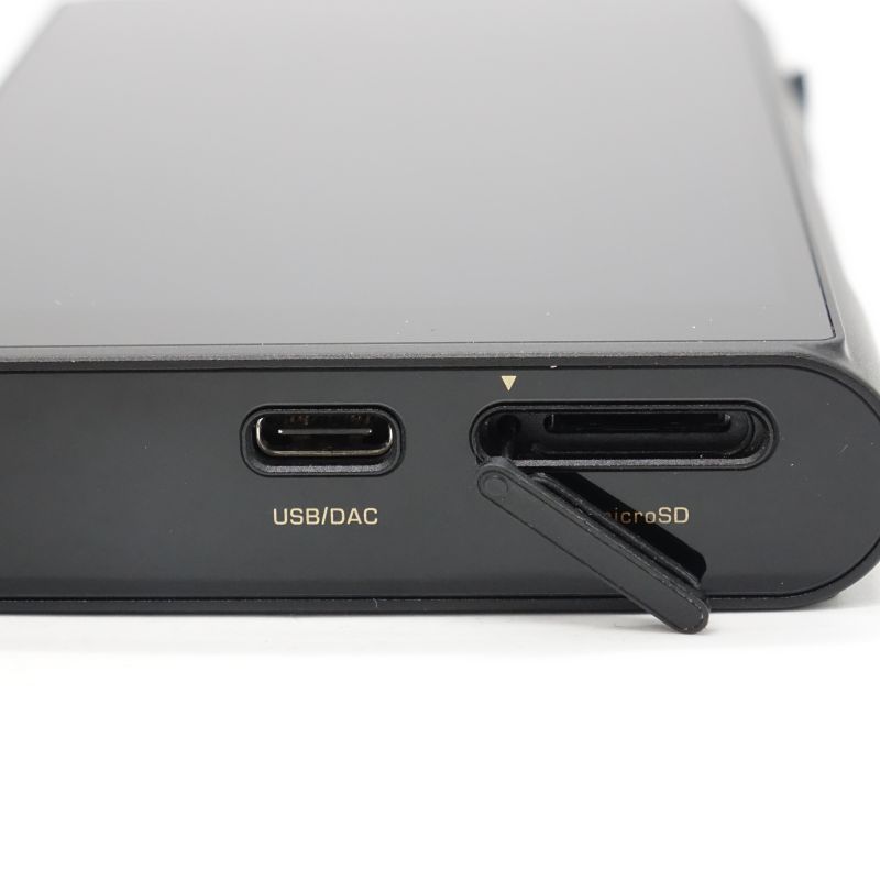 M6 Ultra (Black)