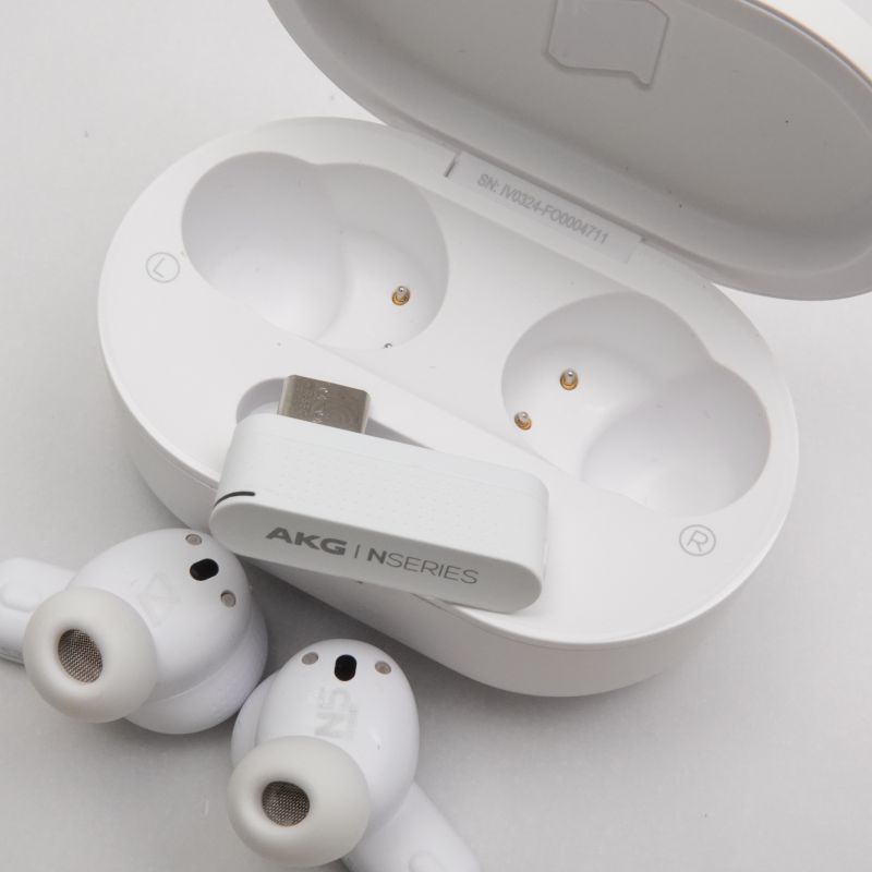 AKG N5 Hybrid ホワイト [AKGN5HYBRIDWHT] 中古 240001200350