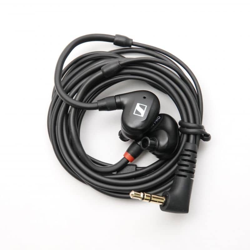 IE100PRO Black