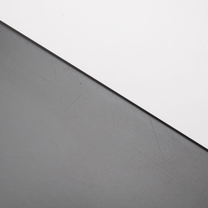 AV8801
