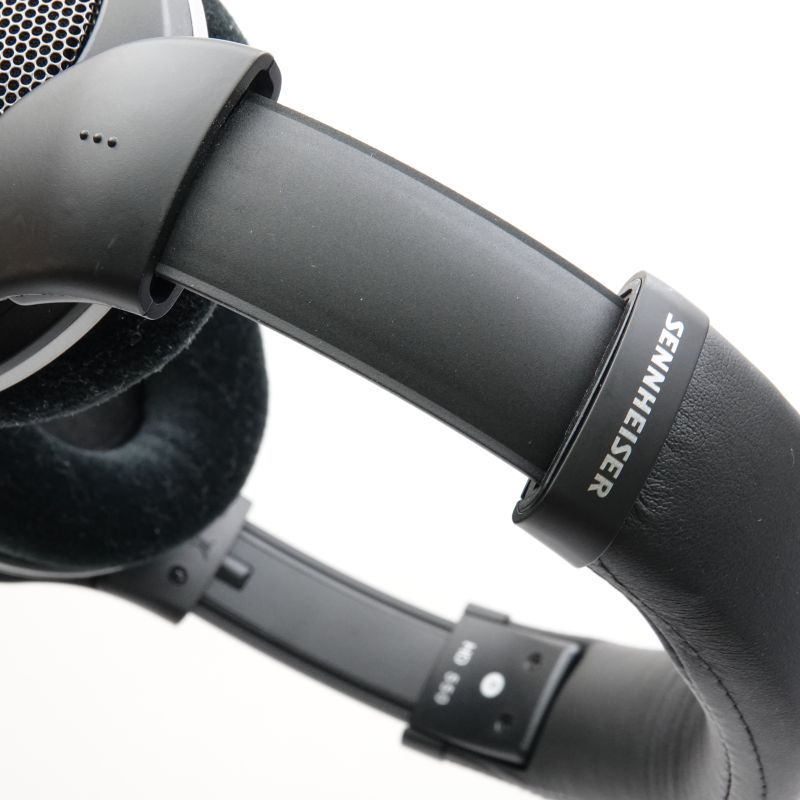 HD 550