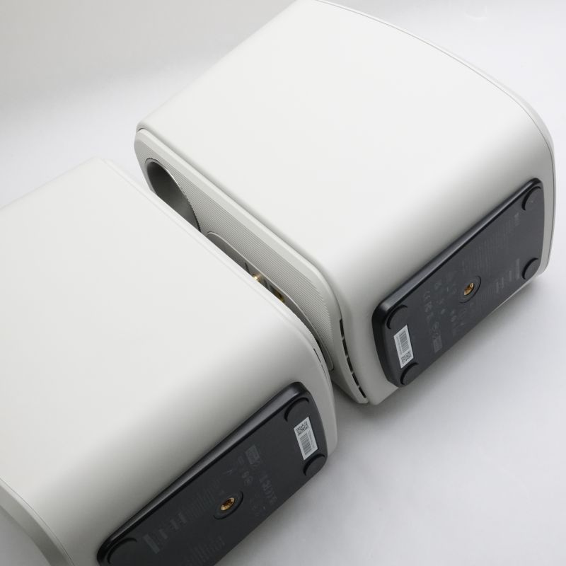 LSX II LT/STONE WHITE