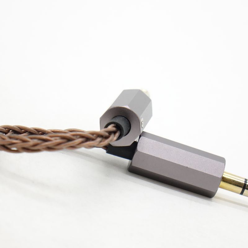 4.4 to 4.4 GND [CS-44C44]